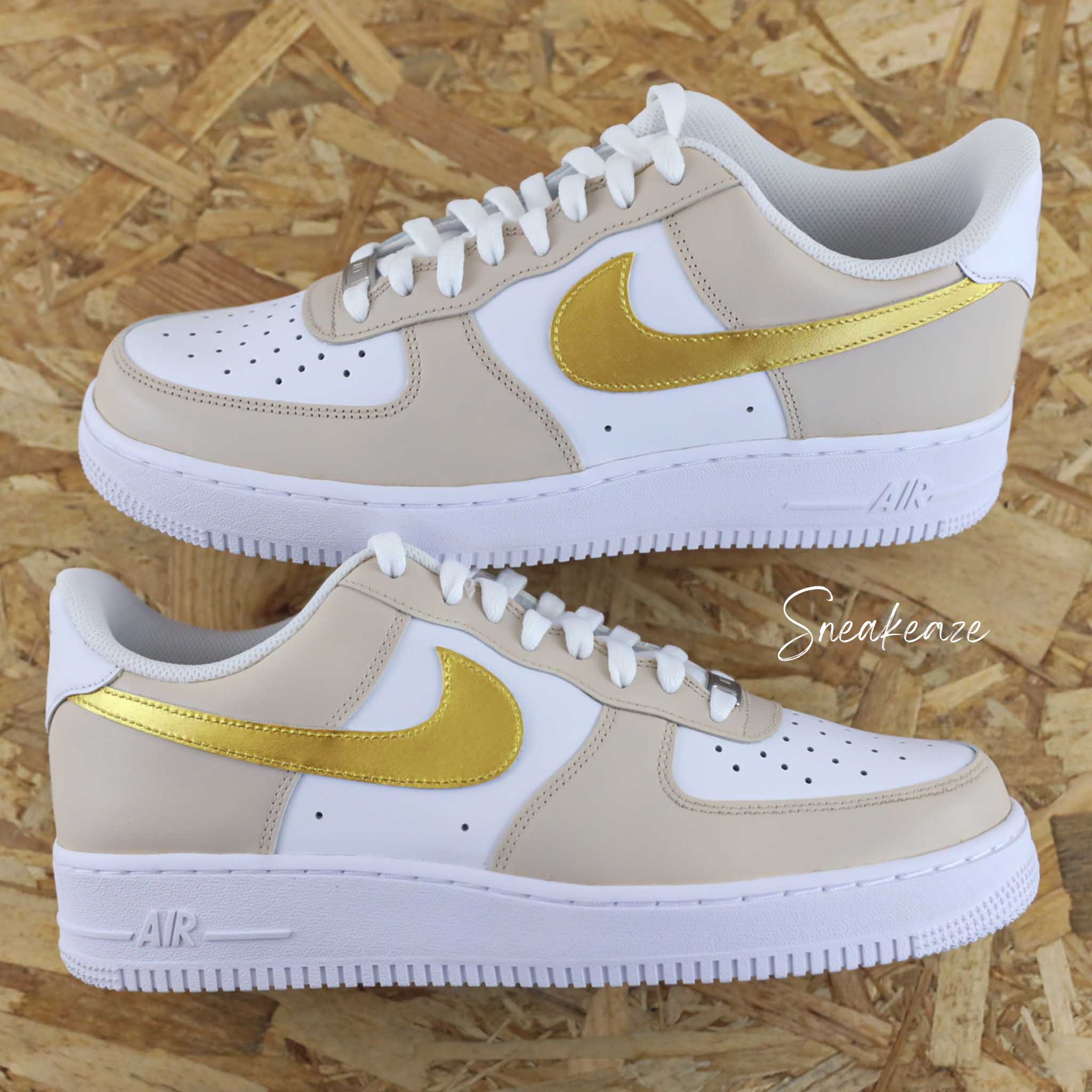 Or et Beige clair (modèle au choix) - Air Force 1 custom – Image 2