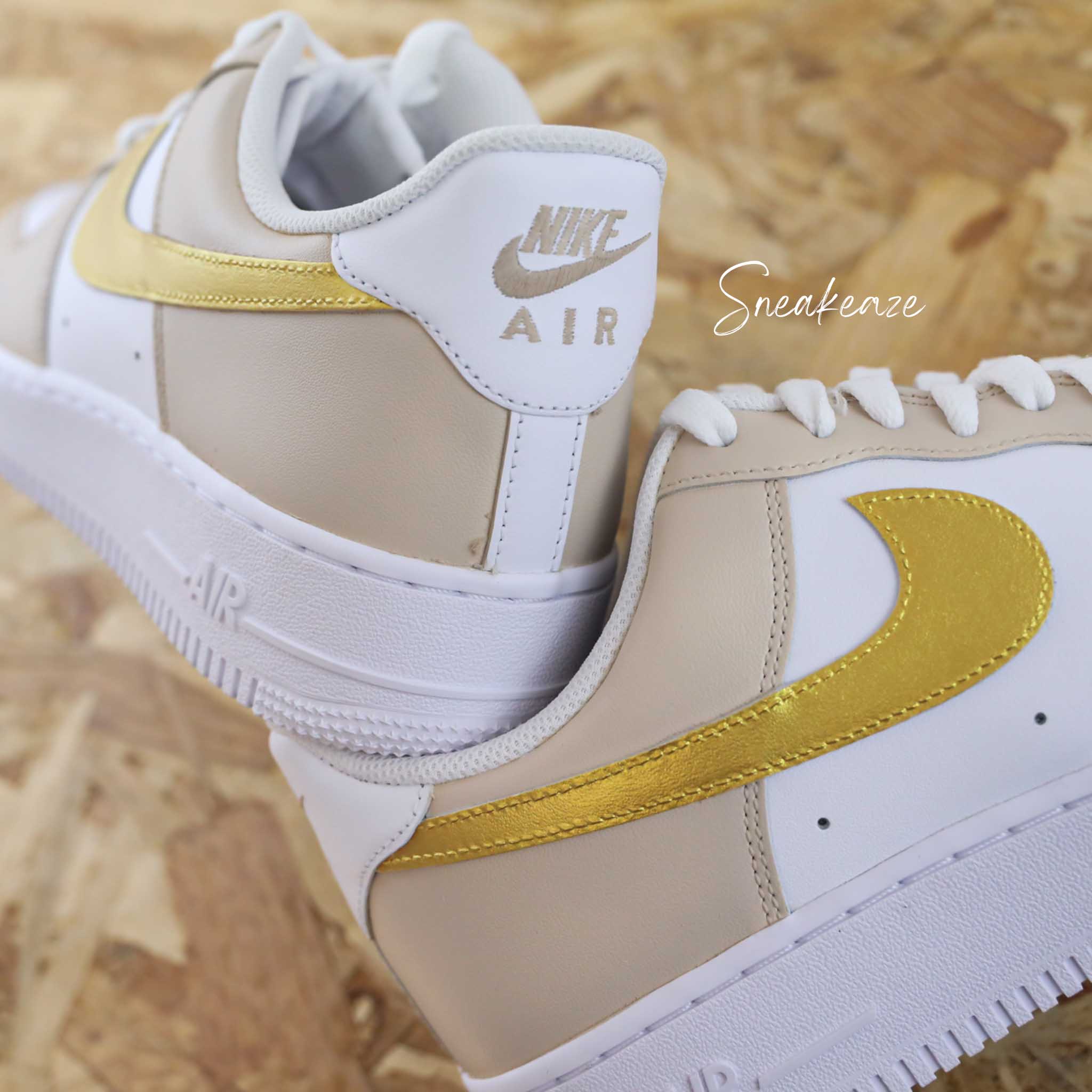 Or et Beige clair (modèle au choix) - Air Force 1 custom – Image 5
