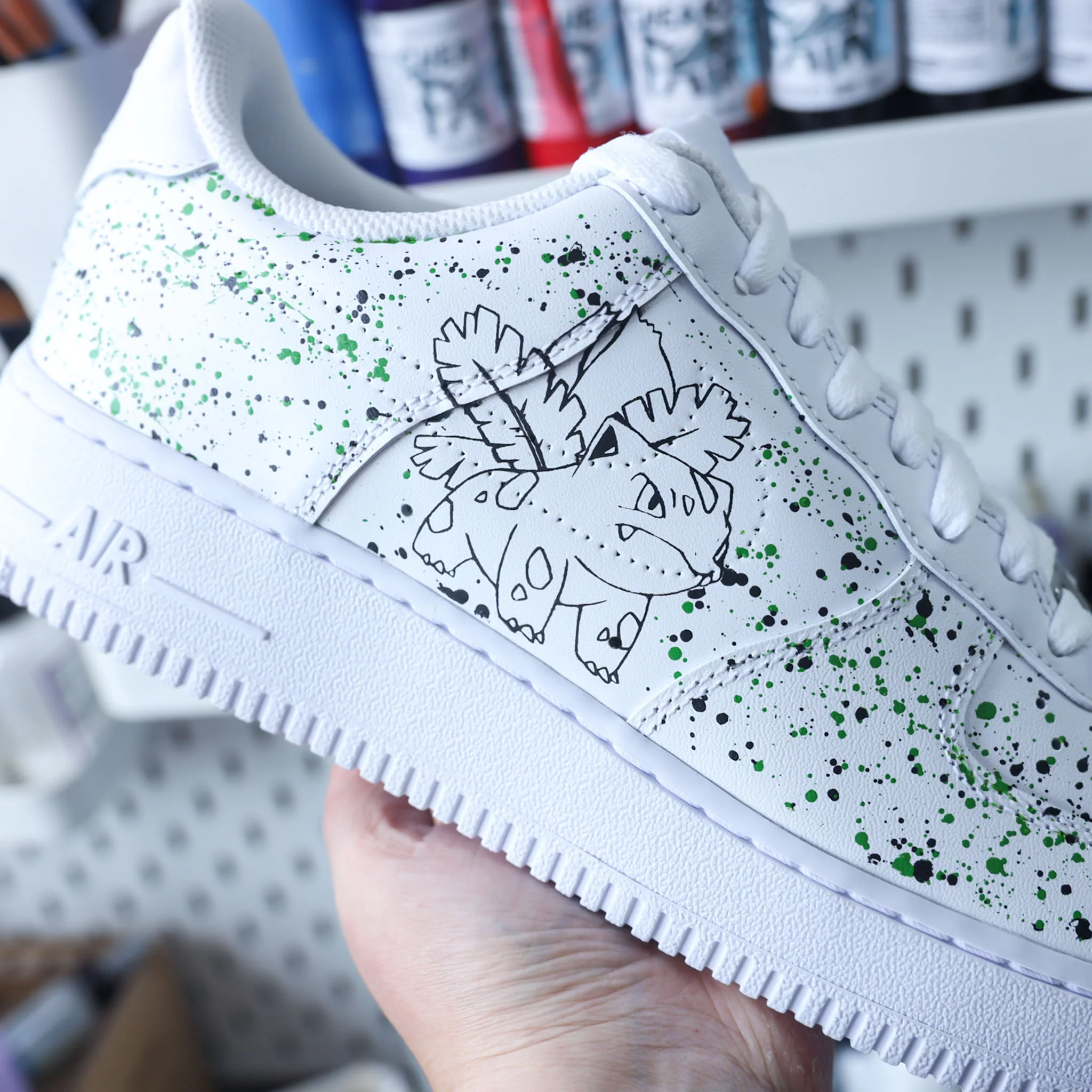 Bulbizarre x Herbizarre (Pokémon au choix) - Air Force 1 custom – Image 3