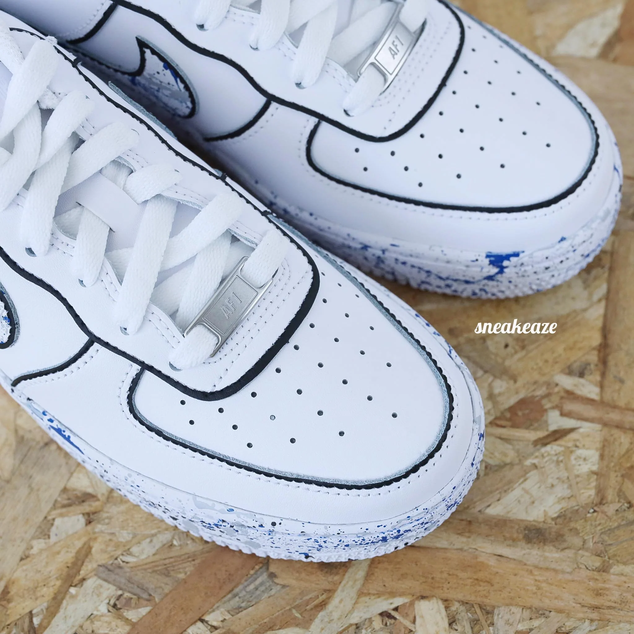 Black Lines splasher – Image 4