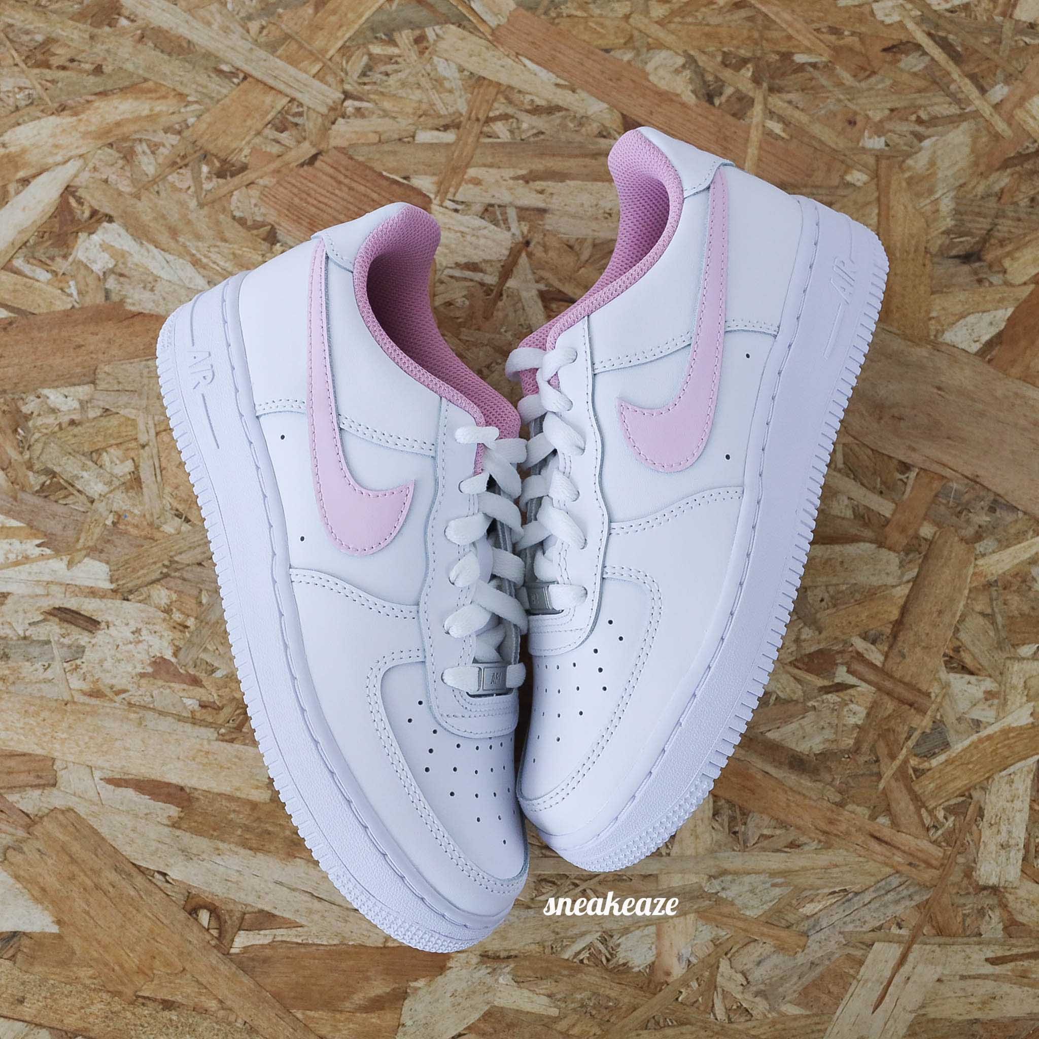 Swoosh & Toile rose Pastel