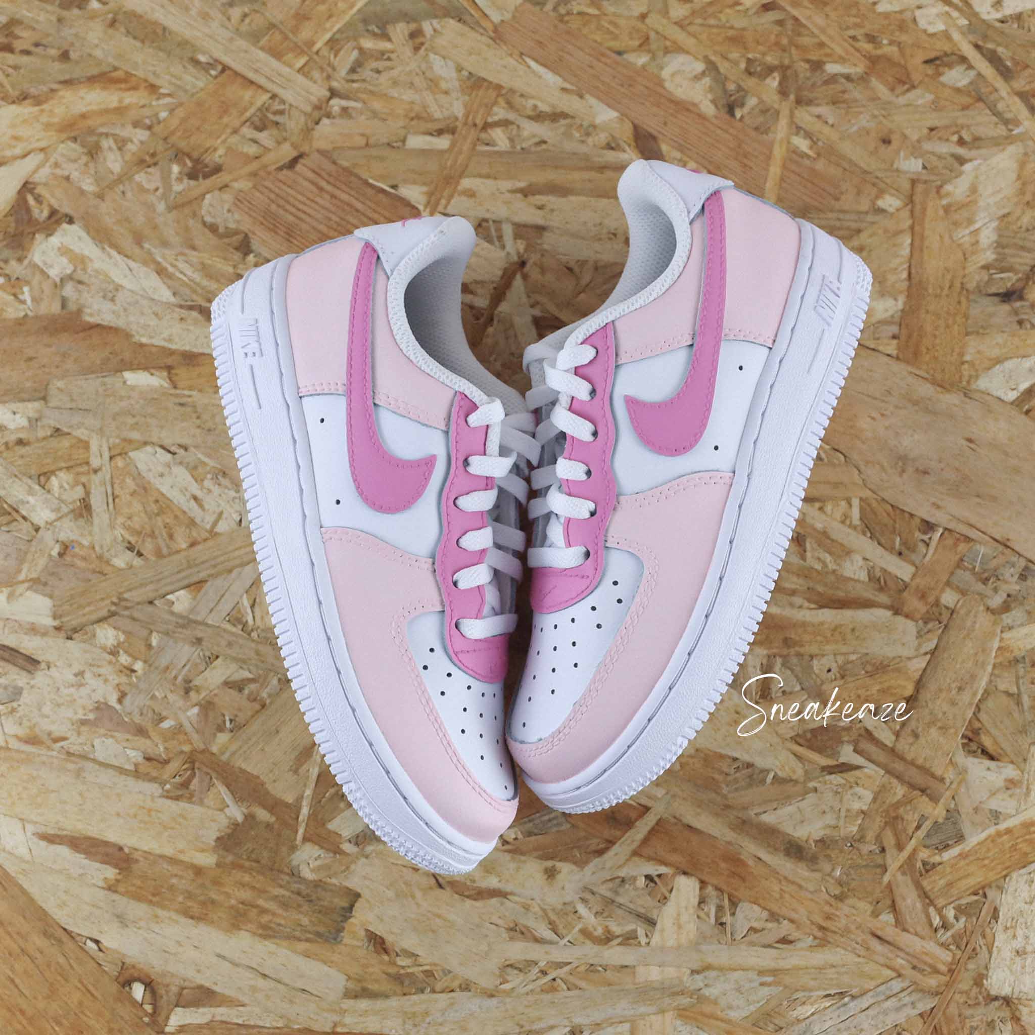 Baby Pink - Air Force 1 custom (enfant) – Image 3