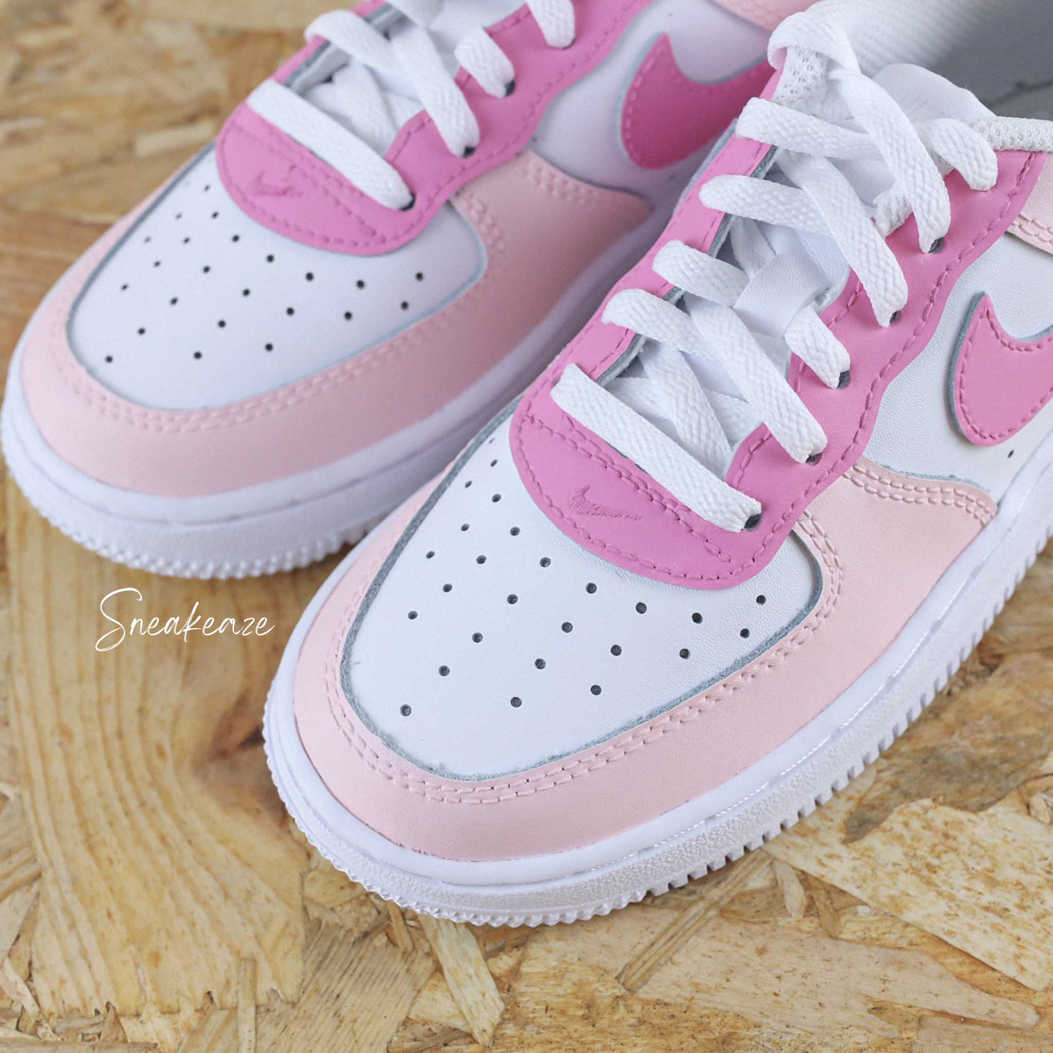 Baby Pink - Air Force 1 custom (enfant) – Image 4