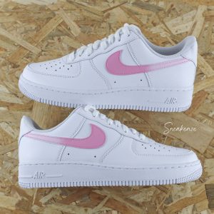 Swoosh dégradé rose - Air Force 1 custom