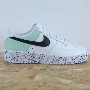 Color block splash noir et vert d'eau - Air Force 1 custom