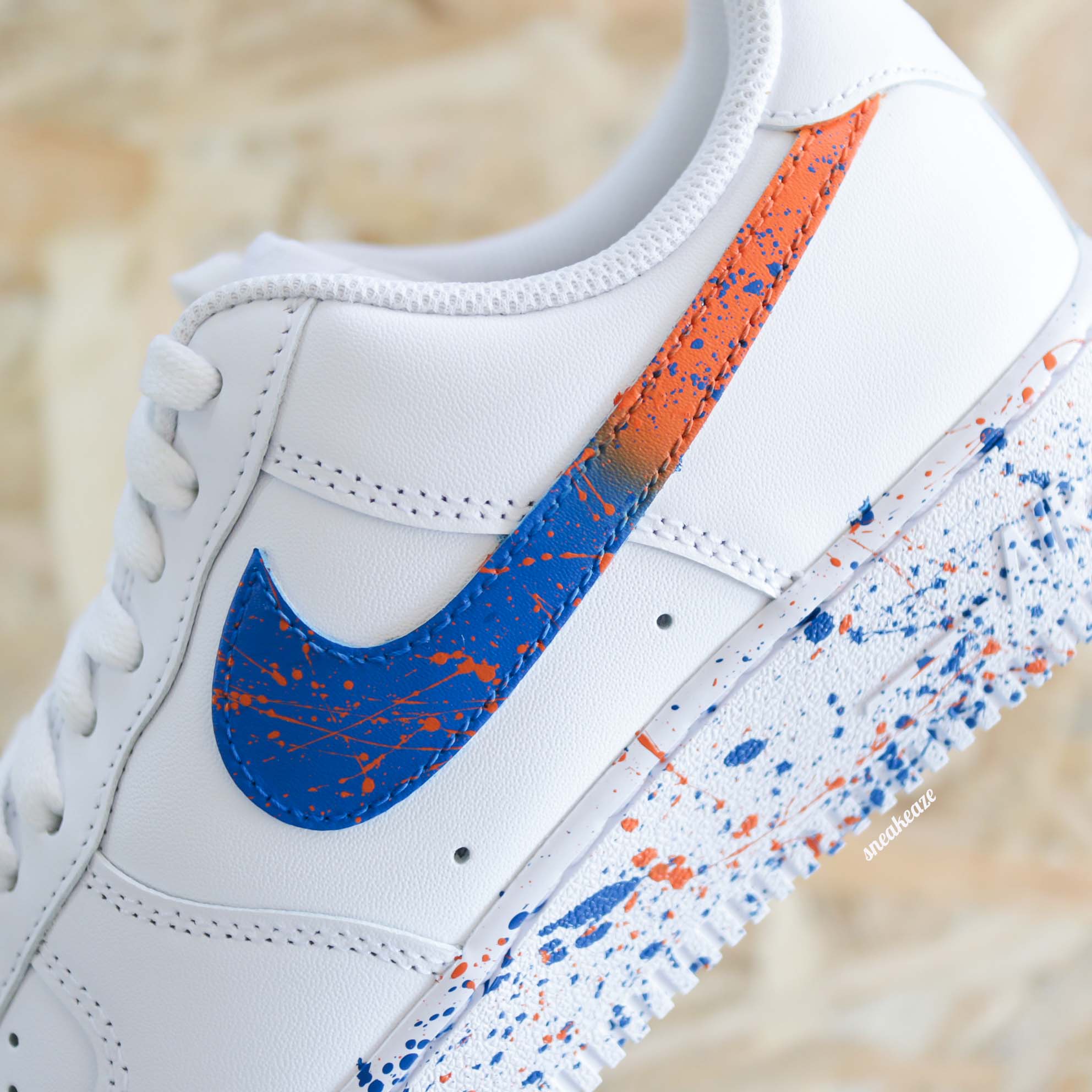 Splash Knicks - Air Force 1 custom – Image 5