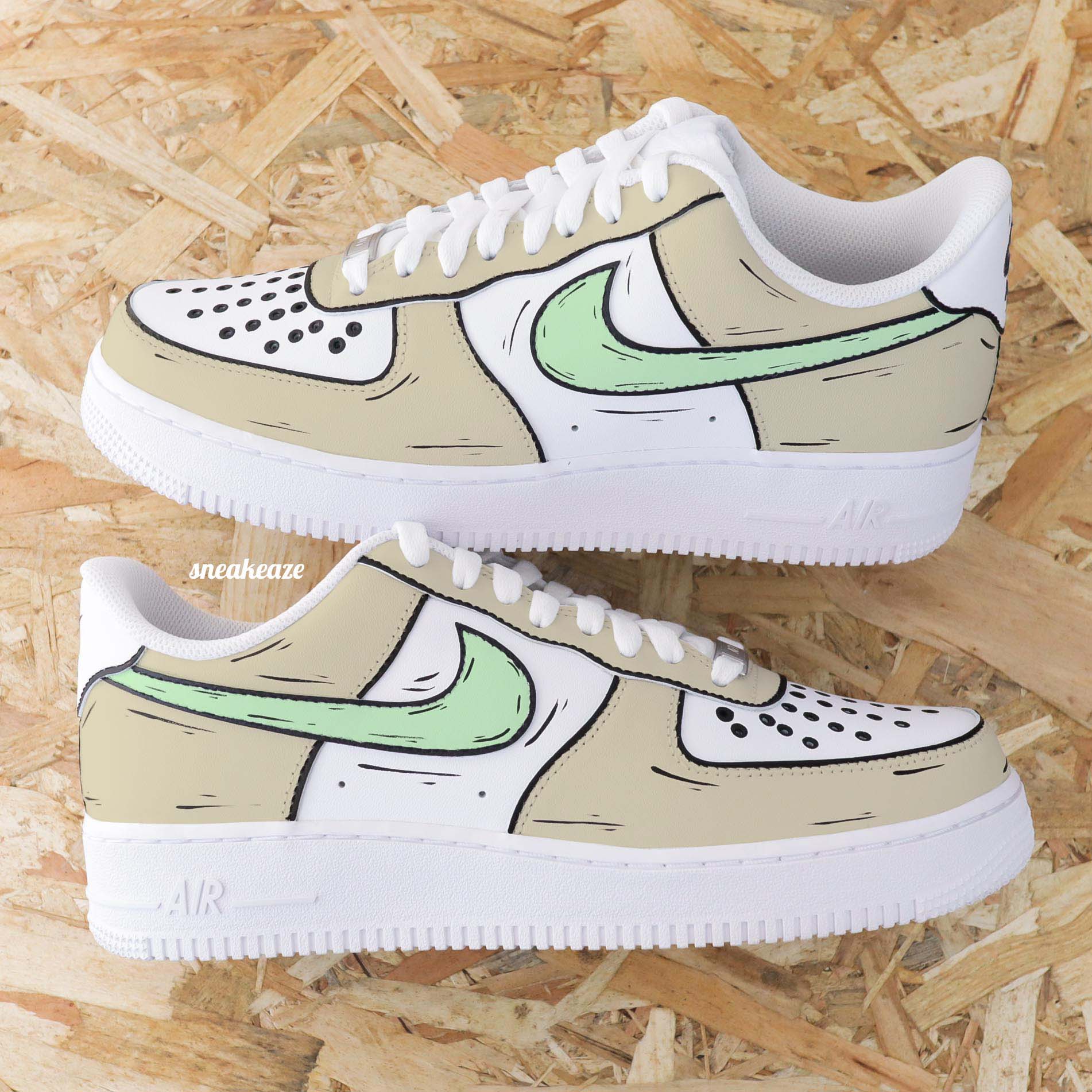 Cartoon beige et lila - Air Force 1 custom – Image 7