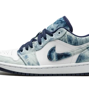 Air Jordan 1 Low SE Washed Denim