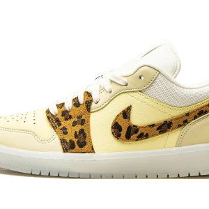 Air Jordan 1 Low SNKRS Day