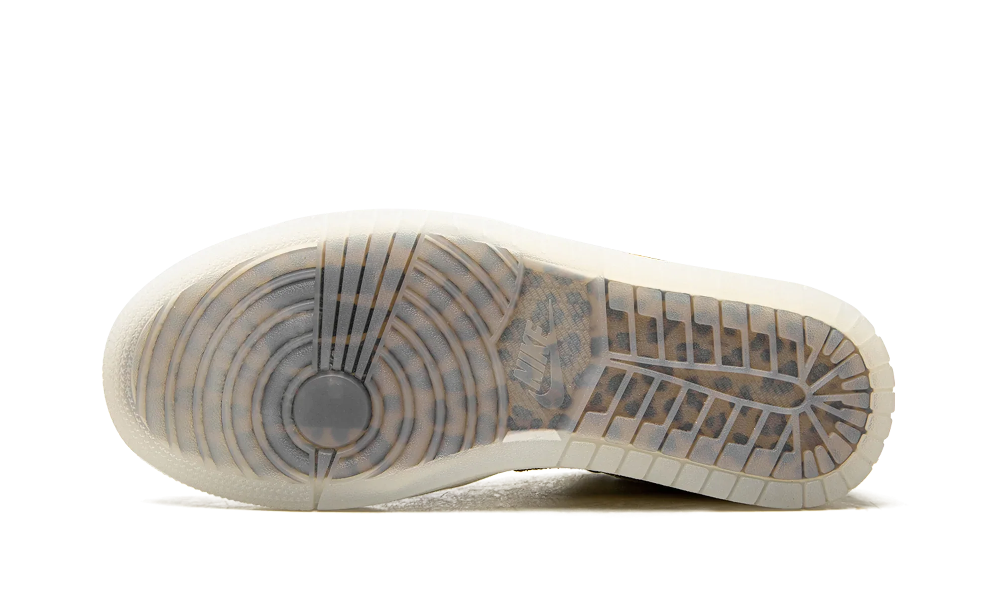 Air Jordan 1 Low SNKRS Day – Image 5