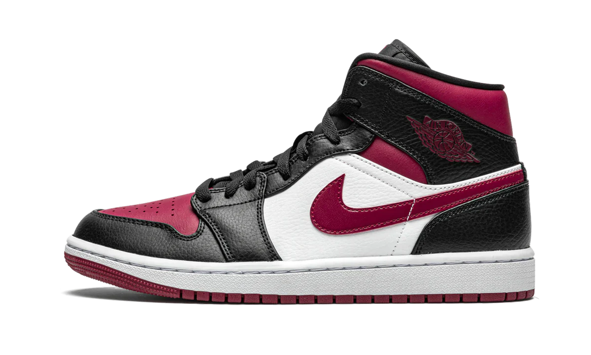 Air Jordan 1 Mid Bred Toe – Image 2
