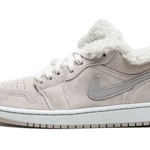 Air Jordan 1 Low SE Sherpa Fleece