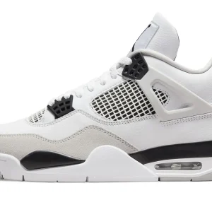 Air Jordan 4 Retro Military Black