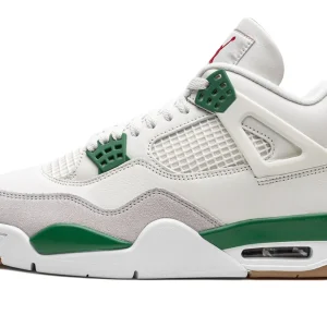Air Jordan 4 Retro SB Pine Green