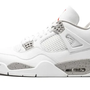 Air Jordan 4 Retro White Oreo (2021)