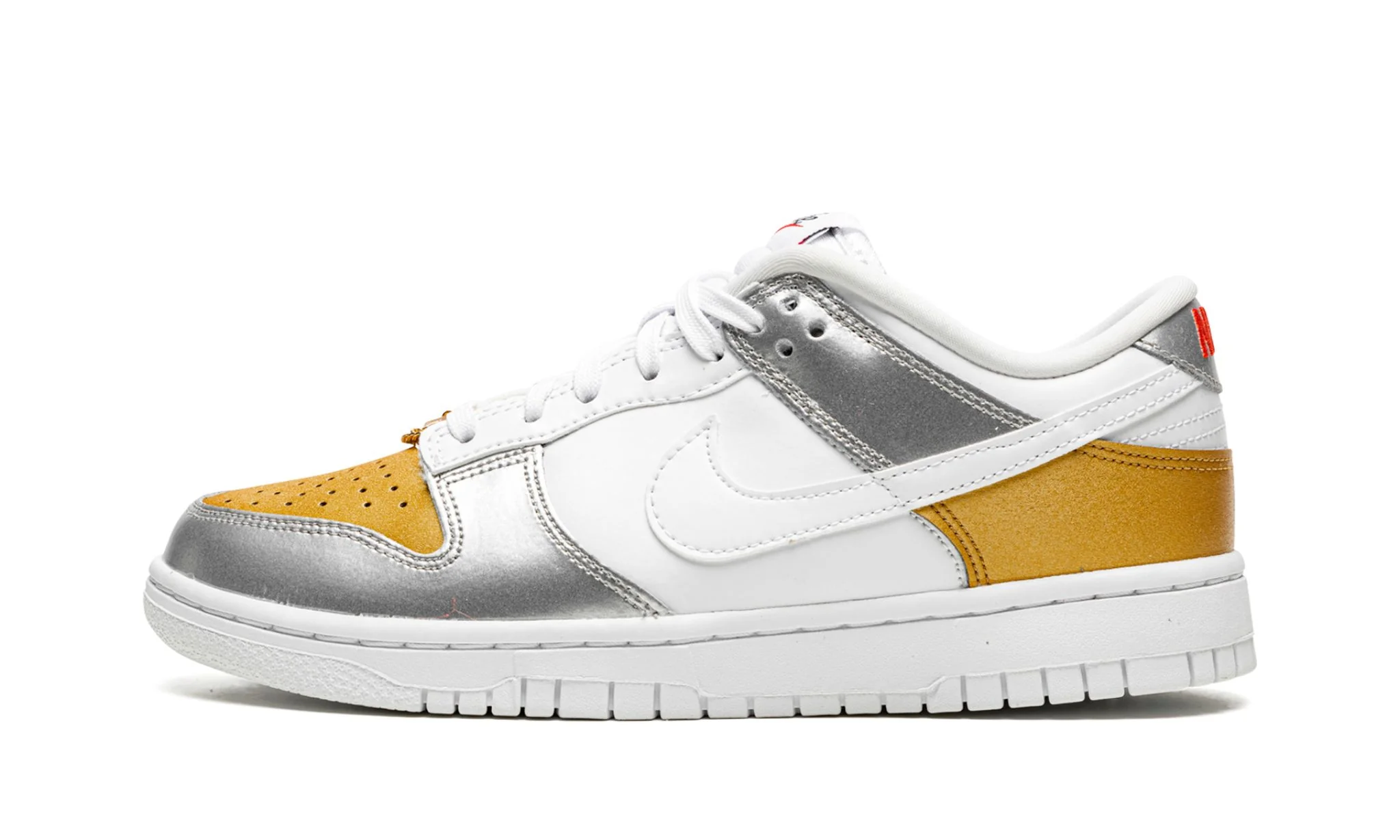 Nike Dunk Low Gold Silver Metallic – Image 2